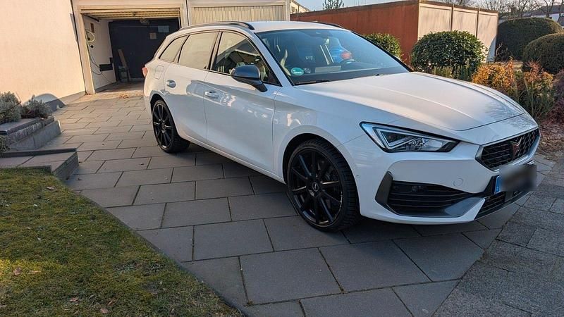 Gebraucht Cupra Leon VZ 245 PS (180 kW) 2021 Weiß Kombi