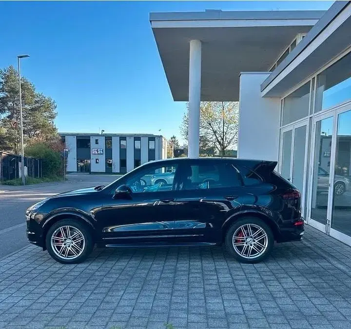 Gebraucht Porsche Cayenne 262 PS (192 kW) 2017 Schwarz SUV