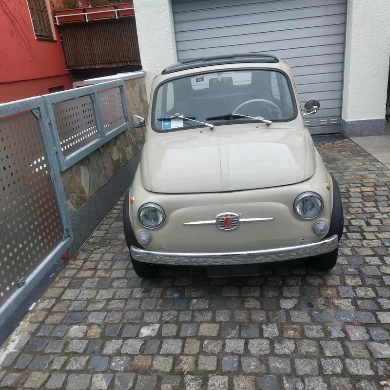 Braun Gebraucht 1966 Fiat 124 Kleinwagen | 5.500 € - Bild 1/4