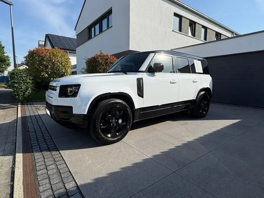 Gebraucht Land Rover Defender SE Dynamic 300 PS (220 kW) 2025 Weiß SUV