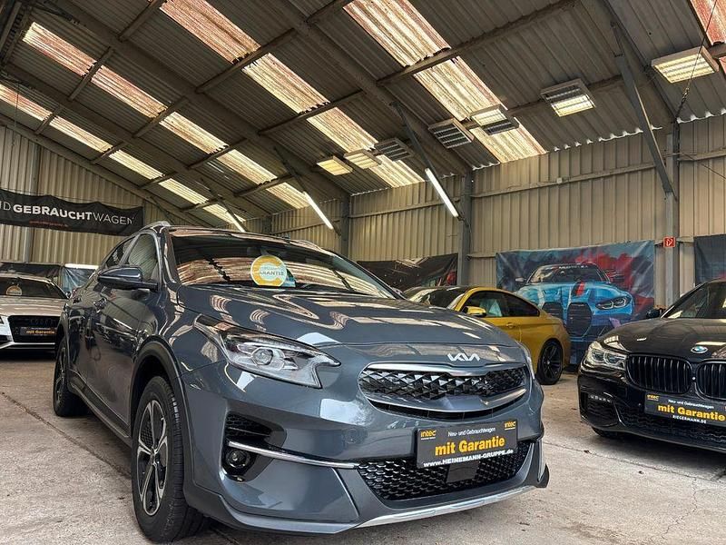 Grau Gebraucht 2022 Kia XCeed Vision SUV | 15.750 € (Superpreis) - Bild 1/4