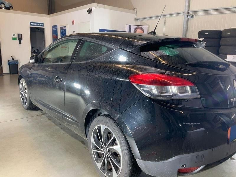 Gebraucht Renault Mégane Coupé Bose Edition 132 PS (97 kW) 2014 Schwarz Coupé