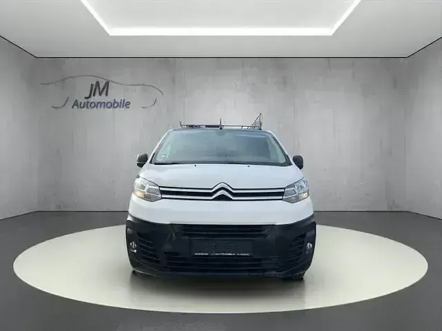 Gebraucht Citroën Jumpy 122 PS (89 kW) 2019 Weiss Van / Kleinbus