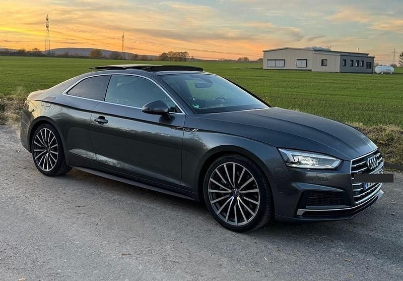 Grau Gebraucht 2017 Audi A5 S-Line Coupé | 22.999 € (Guter Preis) - Bild 1/4