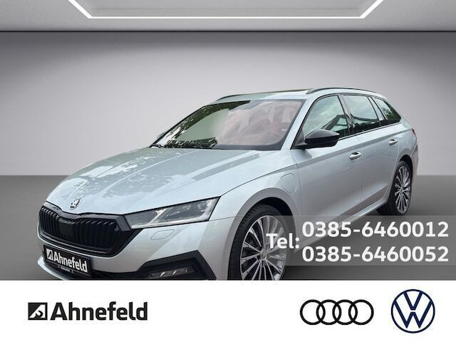 Silver metallic Gebraucht 2021 Skoda Octavia Style Kombi | 22.888 € (Fairer Preis) - Bild 1/4