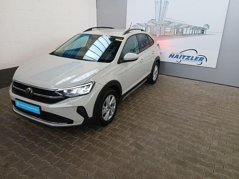 Gebraucht VW Taigo Life 110 PS (80 kW) 2023 Grau SUV