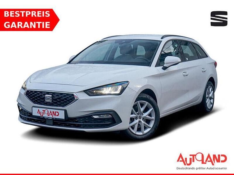 Weiß Gebraucht 2021 Seat Leon Style Kombi | 19.950 € - Bild 1/4