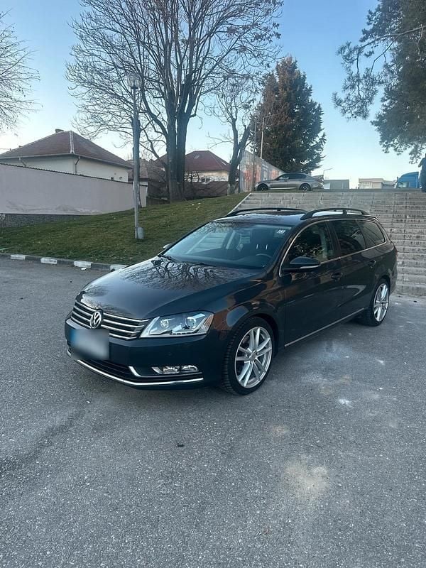 Gebraucht VW Passat 170 PS (125 kW) 2012 Grün Kombi