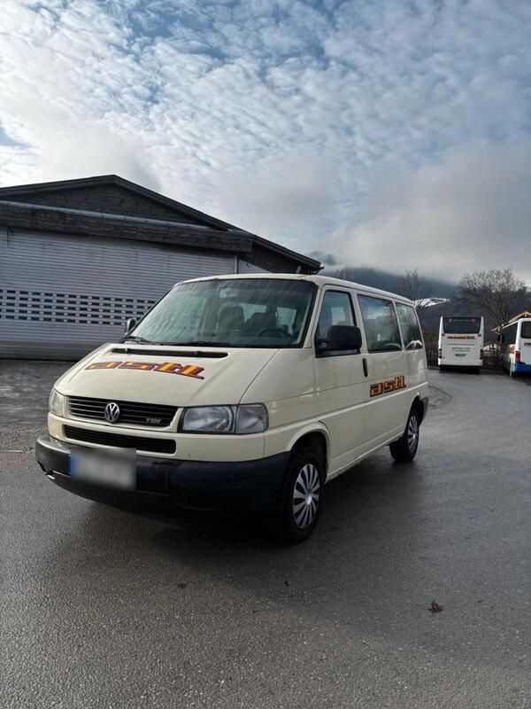Gelb Gebraucht 2002 VW T4 Van | 5.500 € (Guter Preis) - Bild 1/4