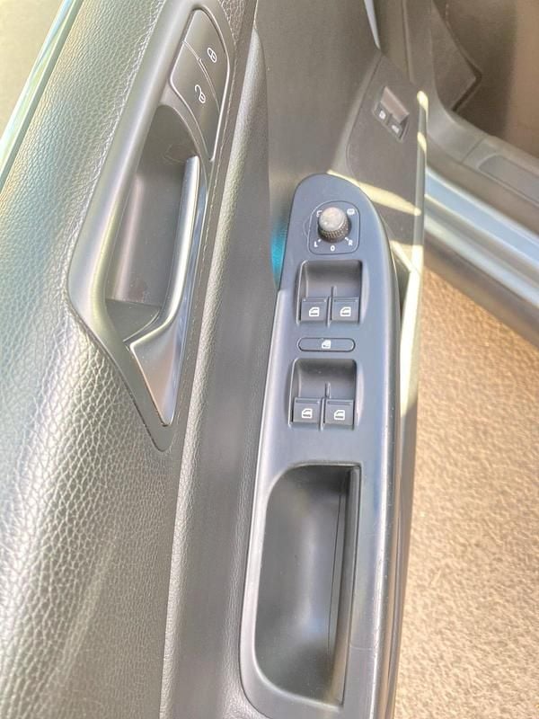 Gebraucht VW Passat Highline 160 PS (117 kW) 2009 Grau Limousine