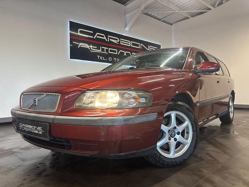 Rot Gebraucht 2001 Volvo V70 Kombi | 1.900 € (Guter Preis) - Bild 1/4