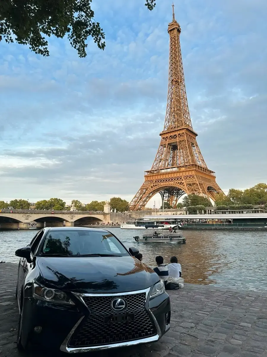 Gebraucht Lexus CT200h 100 PS (73 kW) 2014 Andere farben Kleinwagen