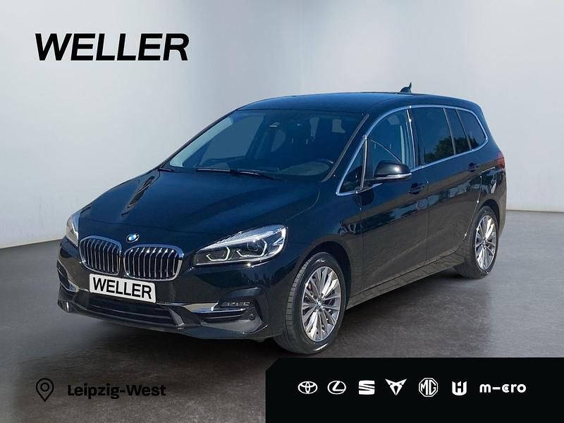 Schwarz Gebraucht 2021 BMW 218 Gran Tourer Luxury Line Van / Kleinbus | 21.790 € (Fairer Preis) - Bild 1/3