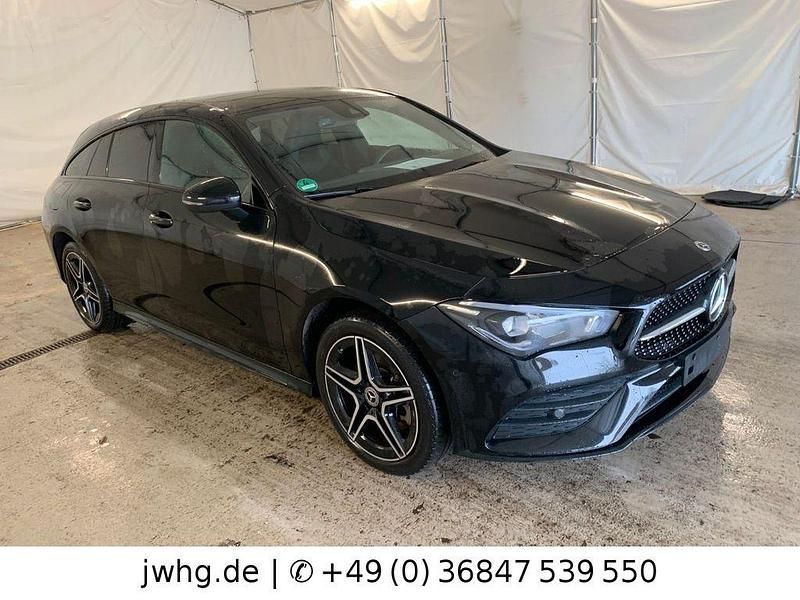Gebraucht Mercedes CLA250e Shooting Brake AMG 218 PS (160 kW) 2022 Kosmosschwarz Kombi