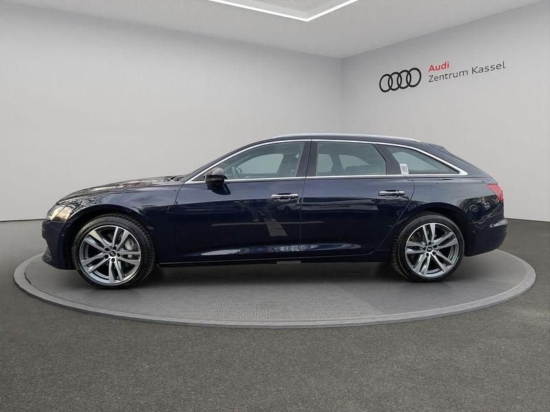 Gebraucht Audi A6 Ambiente 286 PS (210 kW) 2022 Firmamentblau metallic Kombi