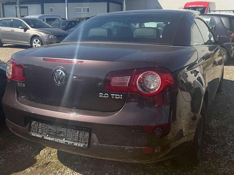 Gebraucht VW Eos 140 PS (102 kW) 2007 Samoarot perleffekt Cabrio