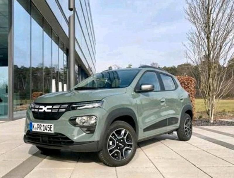 Grün Neu 2025 Dacia Spring Kleinwagen | 12.001 € (Superpreis) - Bild 1/1