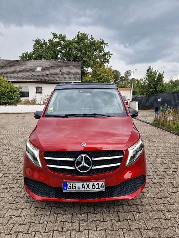 Rot Gebraucht 2021 Mercedes V300 Marco Polo Van / Kleinbus | 65.500 € (Fairer Preis) - Bild 1/4
