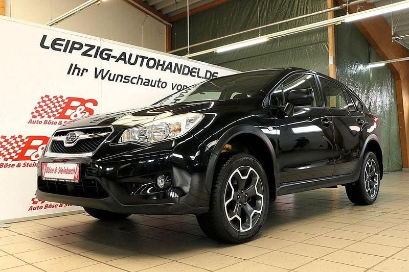 Schwarz Gebraucht 2015 Subaru XV Active SUV | 10.874 € (Guter Preis) - Bild 1/4