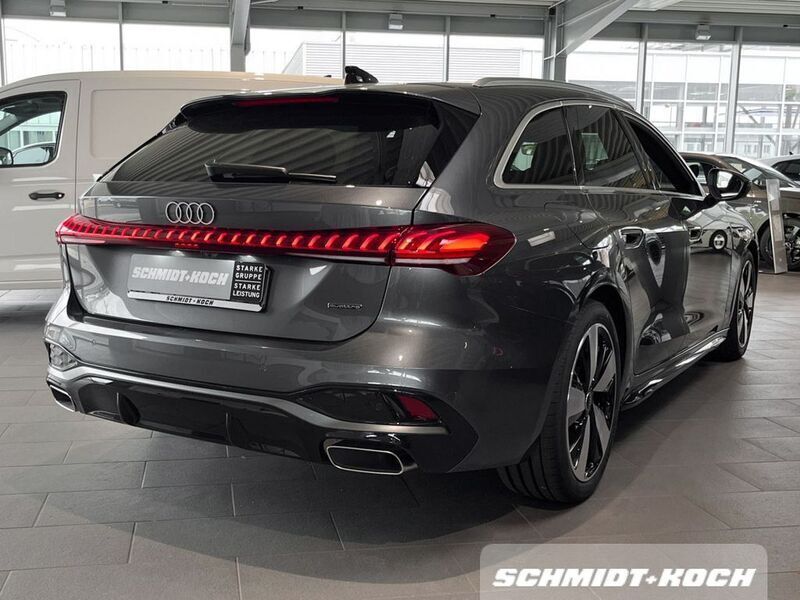 Neu Audi A5 Edition .1 299 PS (219 kW) 2025 Grau Coupé