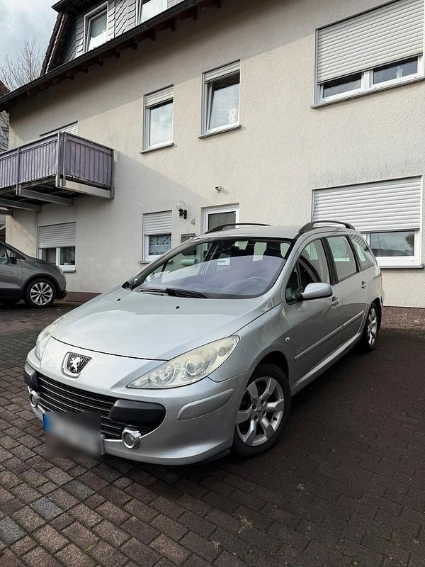 Silber Gebraucht 2006 Peugeot 307 Kombi | 1.200 € (Guter Preis) - Bild 1/4