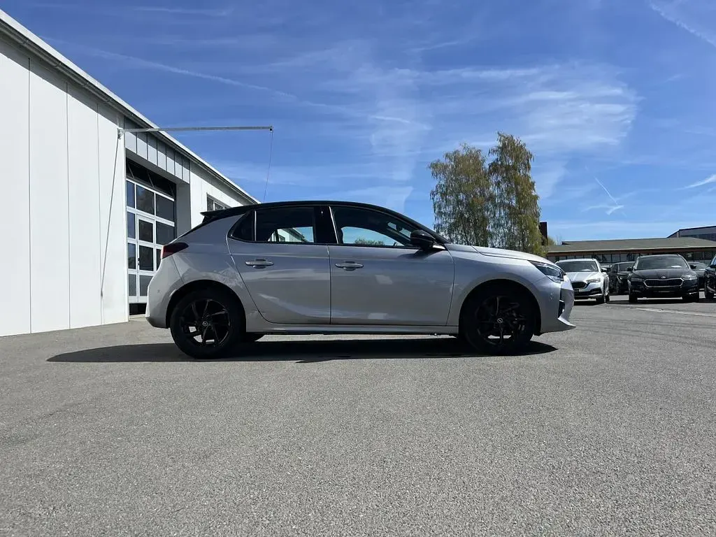 Usado Opel Corsa GS Line 101 HP (74 kW) 2023 Cinzento Citadino