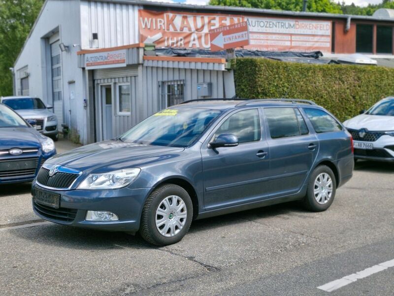 Grau Gebraucht 2010 Skoda Octavia Impuls Edition Kombi | 7.290 € (Teuer) - Bild 1/4