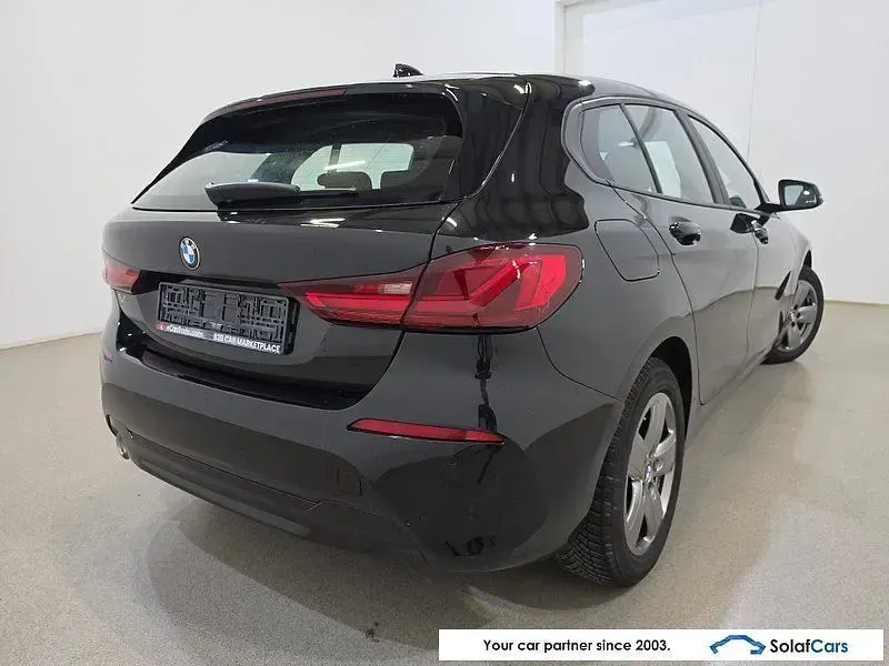 Gebraucht BMW 116 116 PS (85 kW) 2022 Schwarz Kleinwagen