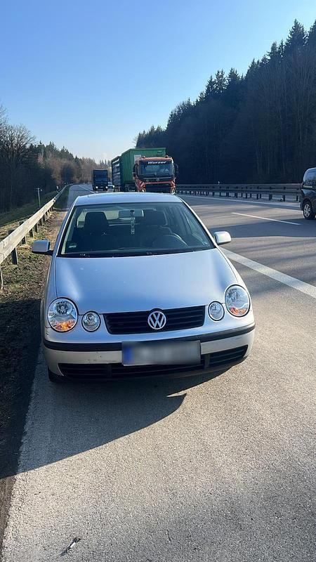 Gebraucht VW Polo 75 PS (55 kW) 2004 Silber Kleinwagen