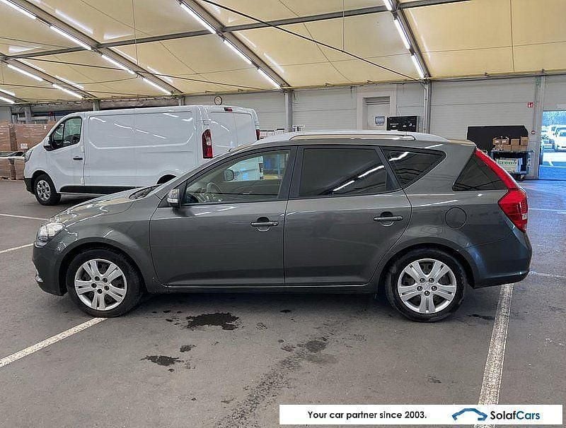 Gebraucht Kia Ceed 90 PS (66 kW) 2012 Grau Kleinwagen