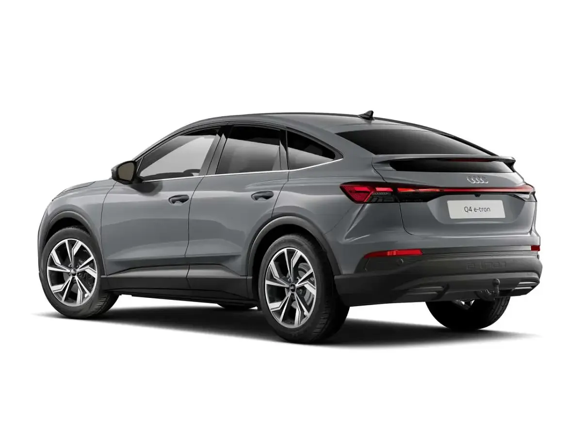 Second-hand Audi Q4 e-tron 210 kW (286 CP) 2025 Gri SUV