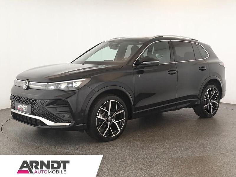 Deep black perleffekt Gebraucht 2025 VW Tiguan R-line SUV | 46.784 € (Guter Preis) - Bild 1/4