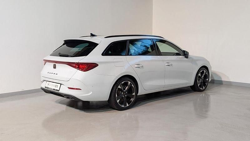 Gebraucht Cupra Leon 150 PS (110 kW) 2024 Weiß Limousine