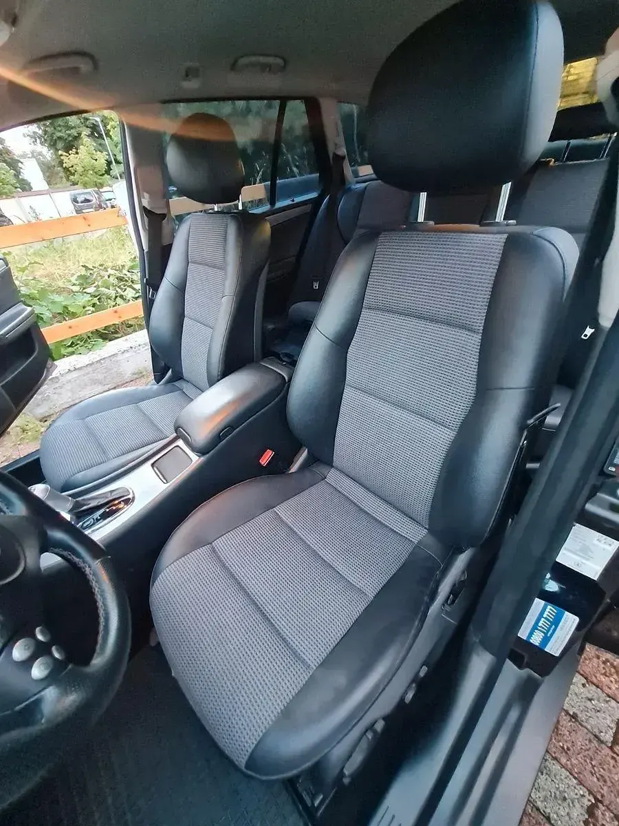 Gebraucht Mercedes C220 Sport Edition 179 PS (131 kW) 2005 Schwarz Kombi