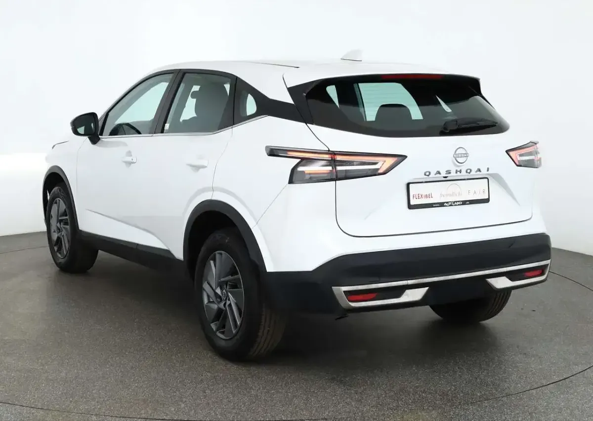 Neu Nissan Qashqai Acenta 140 PS (102 kW) 2026 Pearlwhitemet. SUV