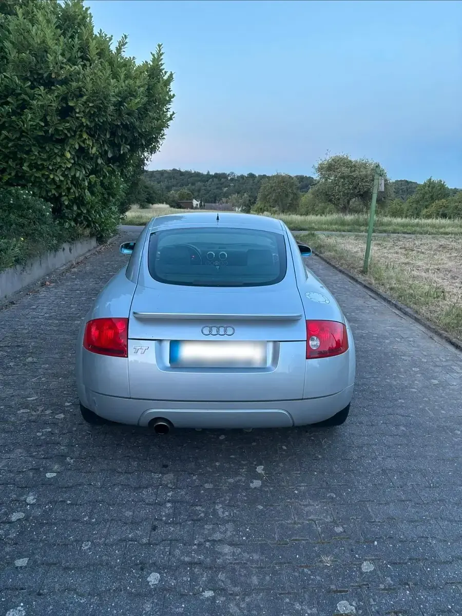Gebraucht Audi TT 180 PS (132 kW) 2002 Silber Coupé