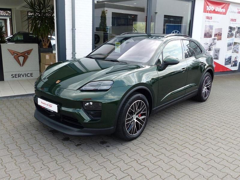 Grün Gebraucht 2024 Porsche Macan 4 Electric SUV | 94.990 € (Superpreis) - Bild 1/4