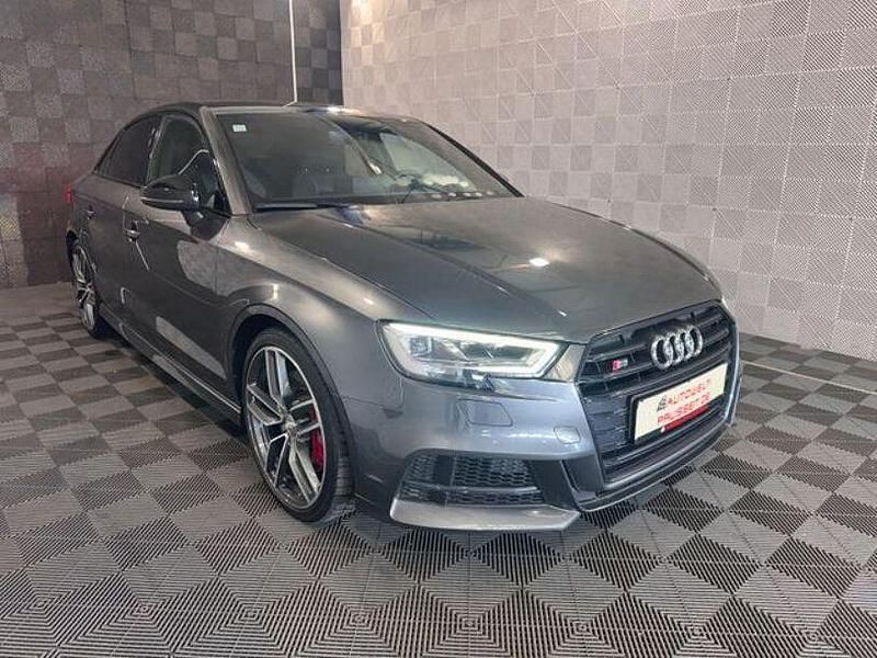 Grau Gebraucht 2018 Audi S3 Sport Limousine | 30.870 € (Fairer Preis) - Bild 1/4