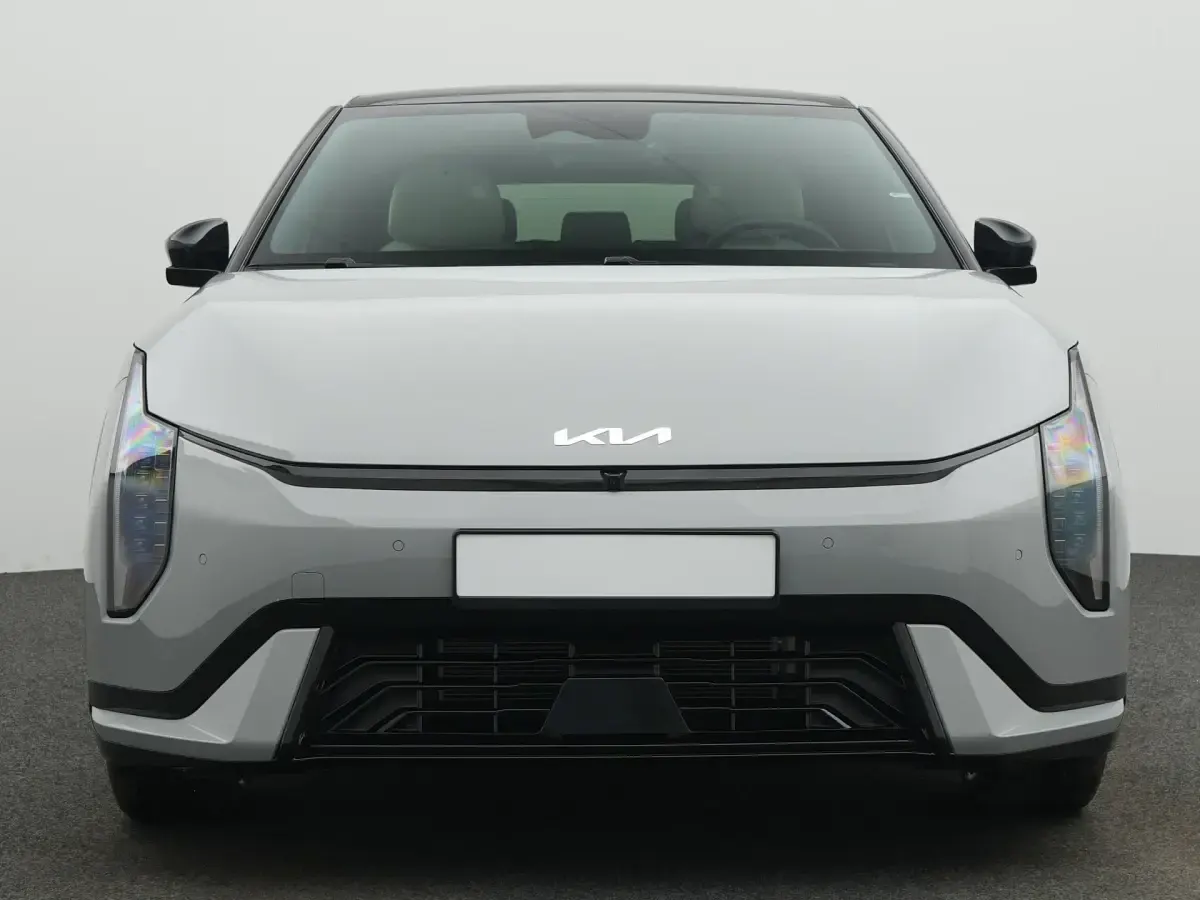 Gebraucht Kia EV4 150 kW (204 PS) 2025 Wolf gray m Kleinwagen