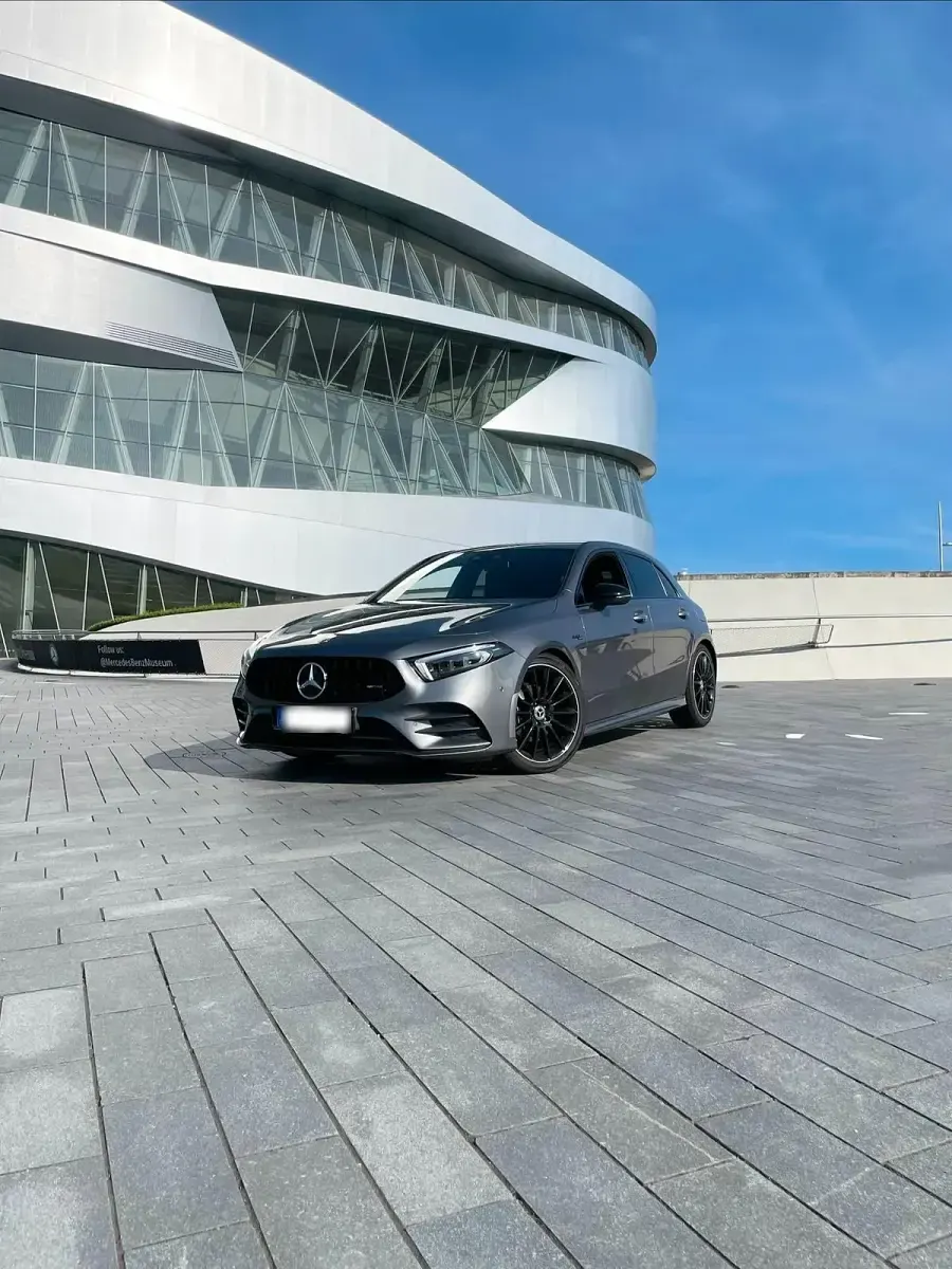 Gebraucht Mercedes A200 AMG line 164 PS (120 kW) 2018 Braun Limousine