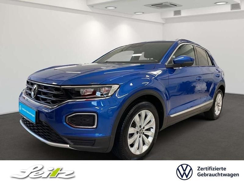 Blau Gebraucht 2021 VW T-Roc Sportline SUV | 30.590 € (Fairer Preis) - Bild 1/3