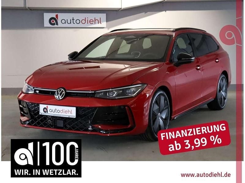 Chilirot metallic Gebraucht 2024 VW Passat R-line Kombi | 45.990 € (Fairer Preis) - Bild 1/4