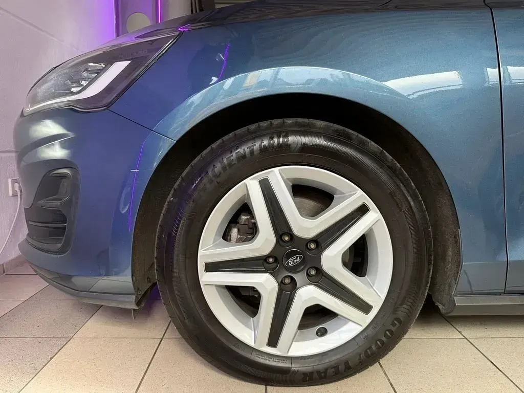 Gebraucht Ford Focus 120 PS (88 kW) 2023 Blau Kombi