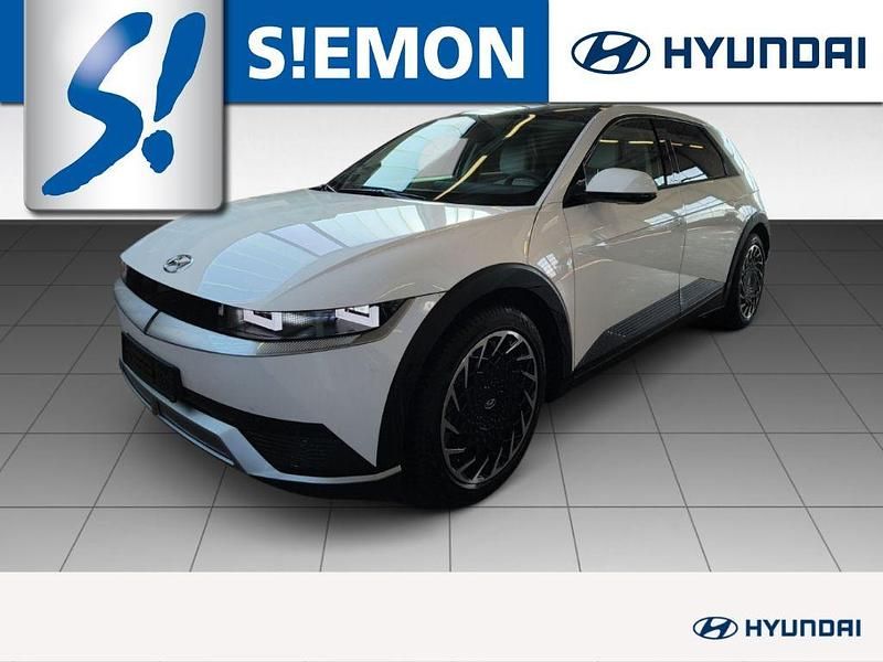 Weiss Gebraucht 2024 Hyundai Ioniq 6 Techniq Limousine | 33.530 € (Superpreis) - Bild 1/4