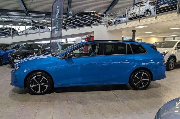 Gebraucht Opel Astra Edition 110 PS (80 kW) 2024 Blau Kombi