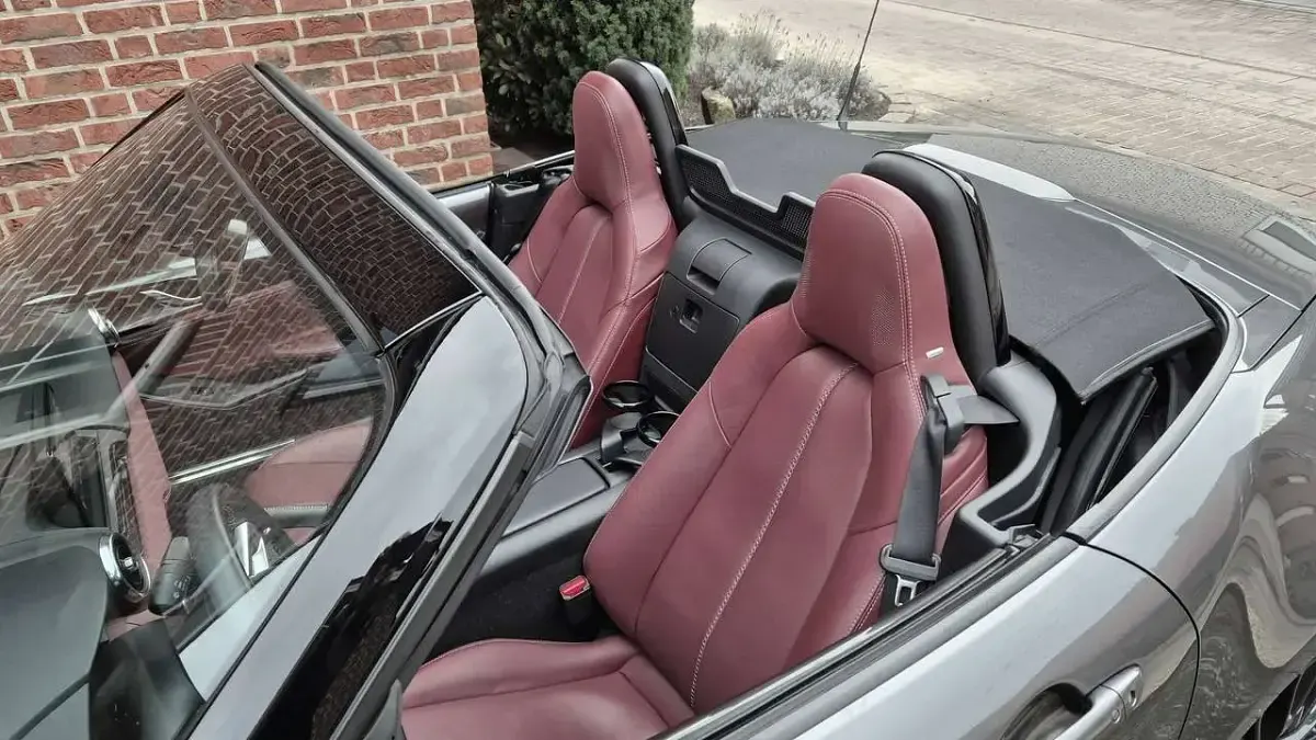 Gebraucht Mazda MX5 Edition 184 PS (135 kW) 2020 Grau Cabrio