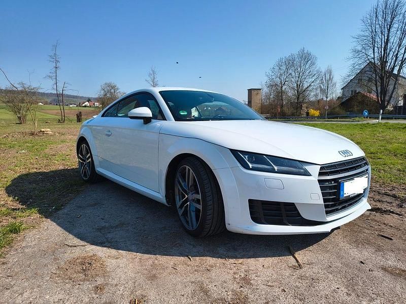 Gebraucht Audi TT Sport 184 PS (135 kW) 2014 Weiß Coupé