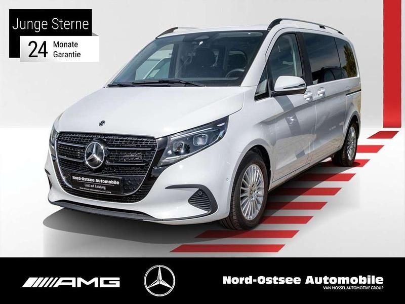 Bergkristallweiß metallic Gebraucht 2024 Mercedes V220 Style Van / Kleinbus | 57.490 € (Teuer) - Bild 1/4