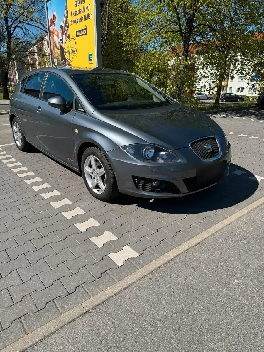 Usata Seat Leon Copa 105 CV (77 kW) 2012 Grigio Berlina