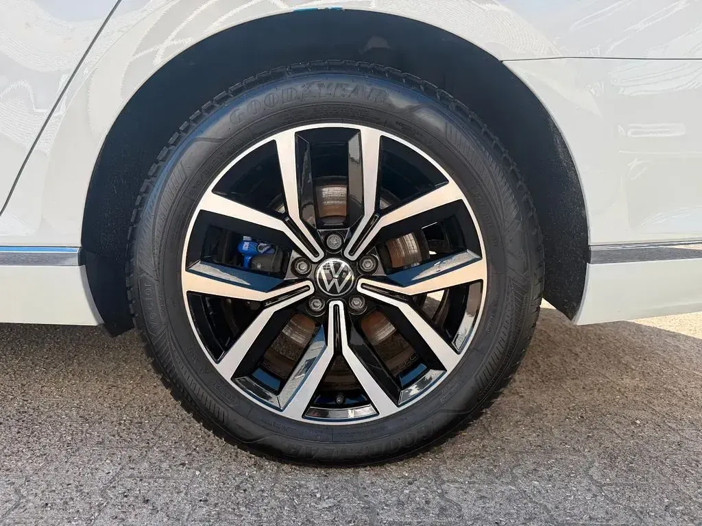 Gebraucht VW Passat GTE 218 PS (160 kW) 2021 Weiß Kombi